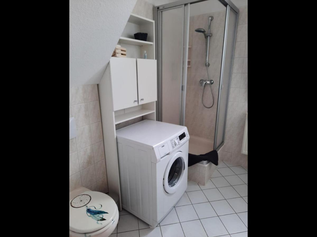 Neu! Geschmackvolle Fewo Lengenfeld Lengenfeld  Buitenkant foto