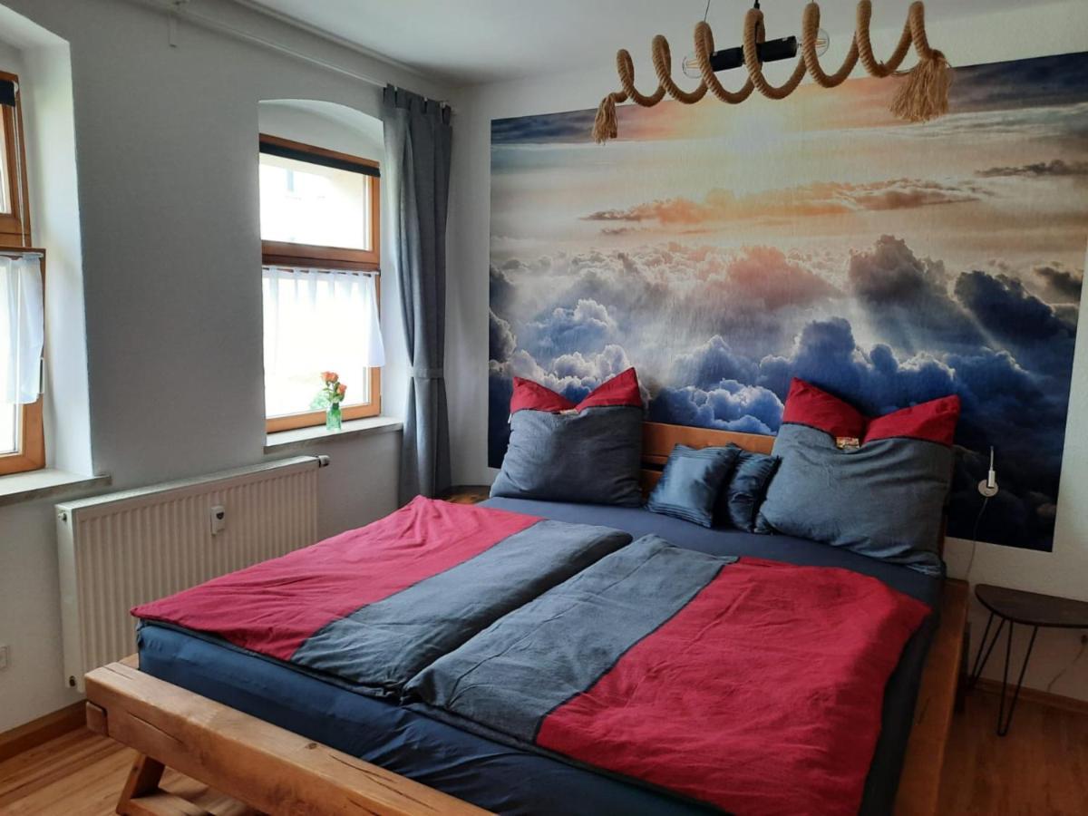 Neu! Geschmackvolle Fewo Lengenfeld Lengenfeld  Buitenkant foto